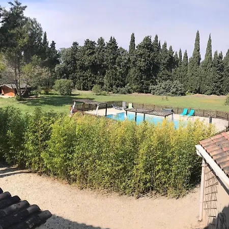 Le Mas Mérindol Cerise Hébergement de vacances Loriol-du-Comtat